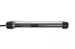 AquaEl Platinium Heater akvarijní topítko 200W<br><em>Ilustrační obrázek - může obsahovat dekorace, další produkty a vybavení, které nejsou součástí a musí se dokoupit samostatně.</em>