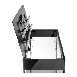 AquaEl Glossy 80 D&N akvarijní set černý<br><em>Ilustrační obrázek - může obsahovat dekorace, další produkty a vybavení, které nejsou součástí a musí se dokoupit samostatně.</em>